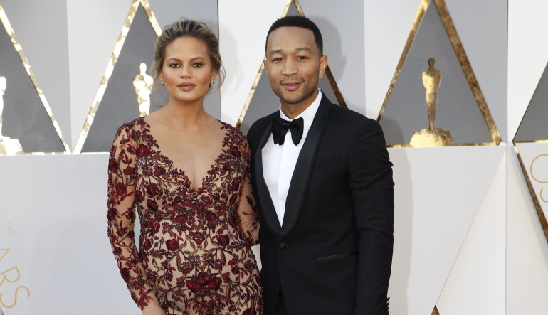 Red Carpet Couples 2016 John Legend Chrissy Teigen And More Oscars 2016 News 88th Academy Awards